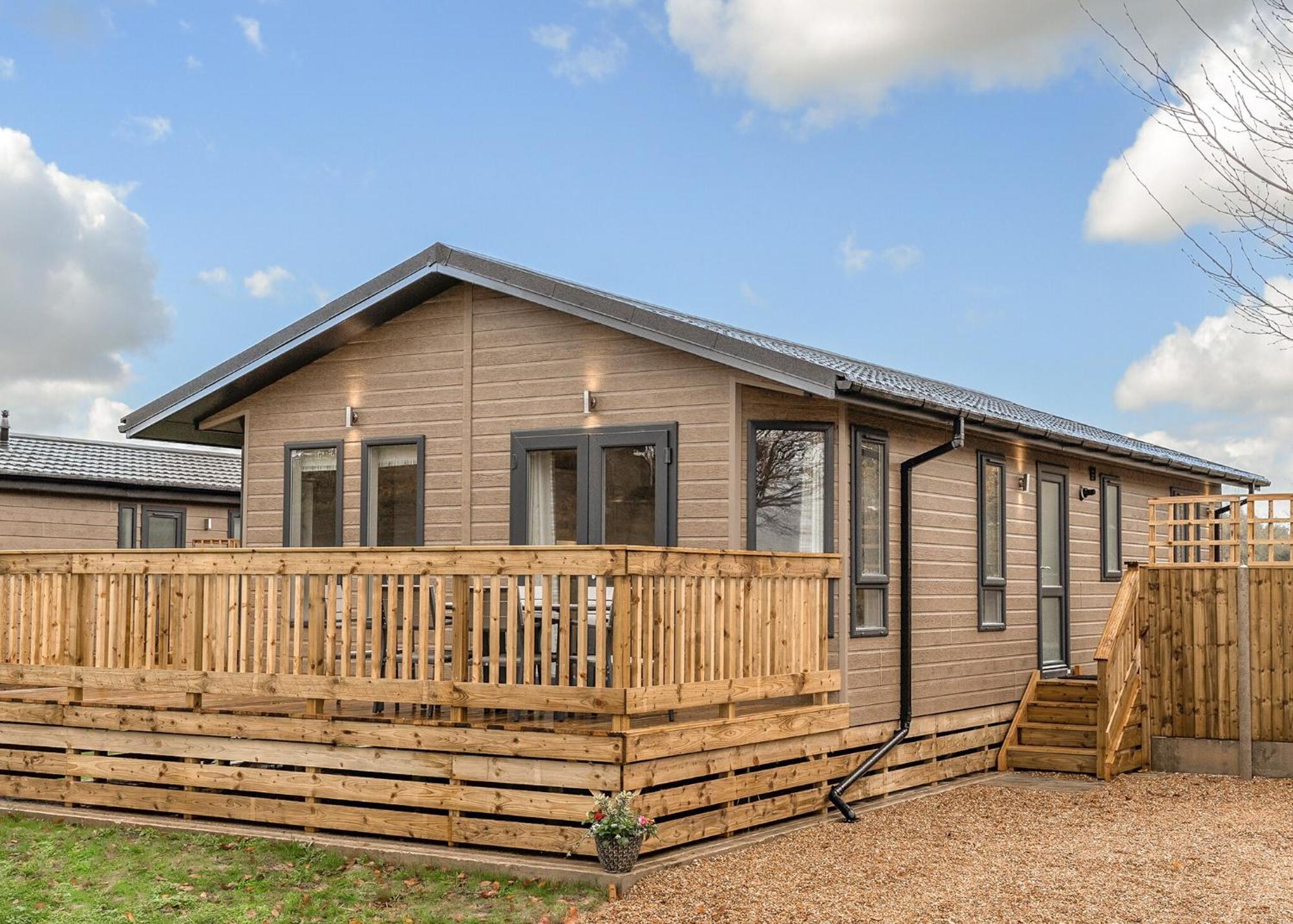 Hawthorn Glen Lodges Downham Market Exterior photo