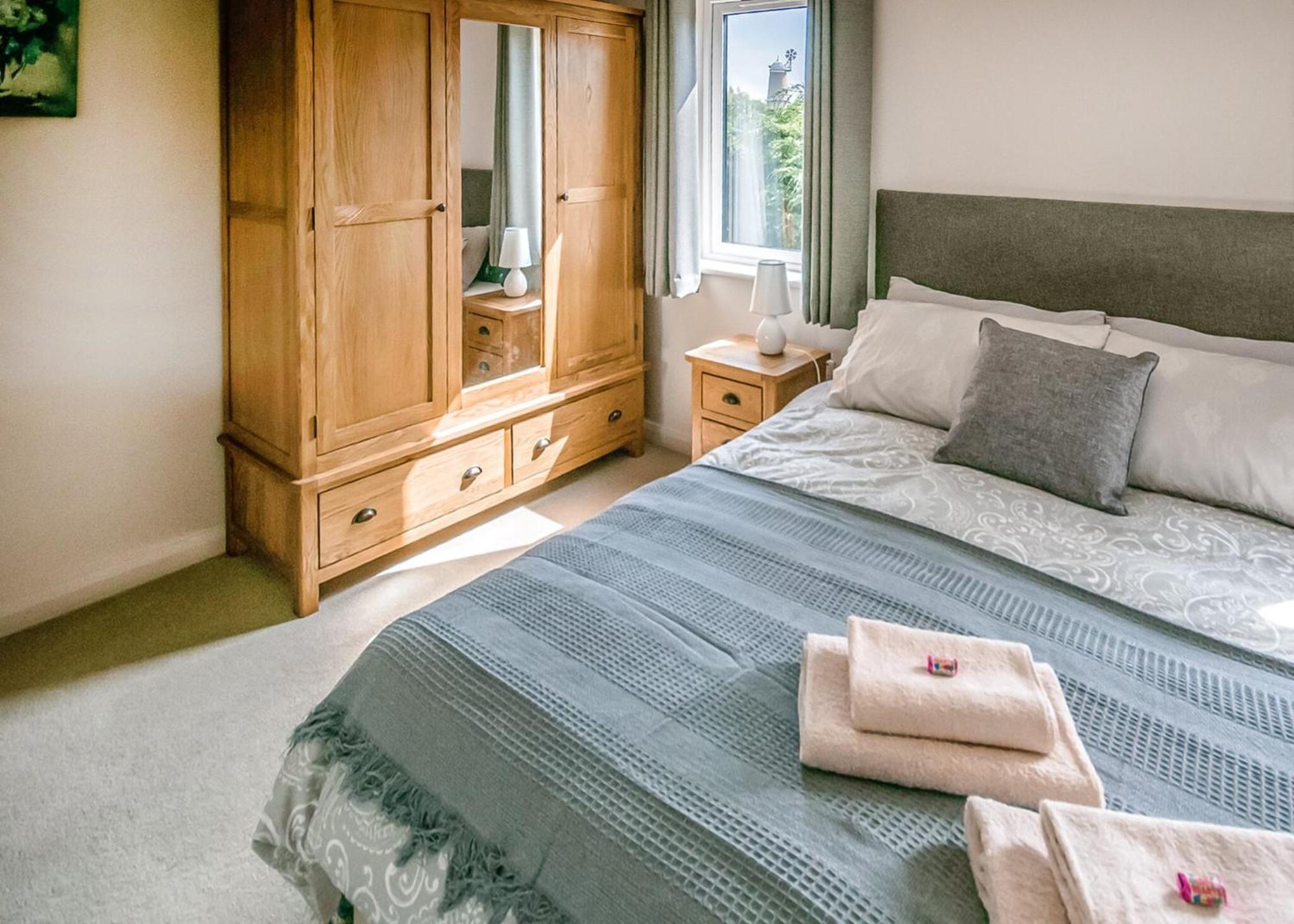 Hawthorn Glen Lodges Downham Market Room photo