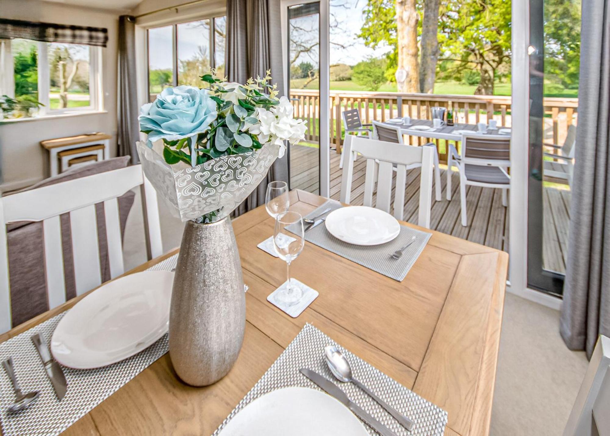 Hawthorn Glen Lodges Downham Market Room photo